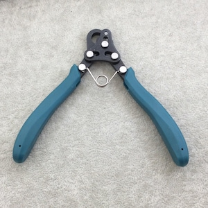 Herramienta Beadsmith de 5" BIG One-Step Looper: crea bucles de 3 mm para la fabricación de joyas con alambre.
