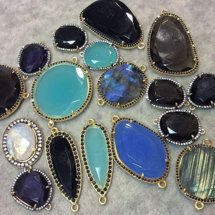 Onyx Freeform Pendants Onyx Freeform Pendants
