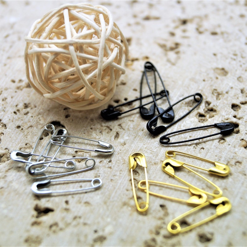 safety pins, badges, brooch 195 mm image 1