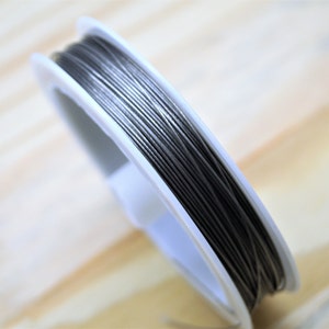 Stainless steel wire sheted 0,3 to 0,8 mm image 2