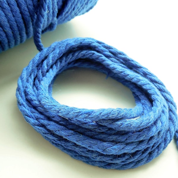 Coupon de 5 mètres de ficelle, corde épaisse "Baker's Twine", bleu roi, 3 brins, 4 mm