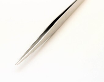 Precision tweezers with straight tips for very small jewelery accessories, 12.5 cm