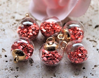 2 golden pendants glass balls with red sequins 22*16 mm