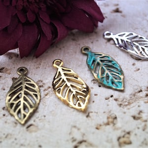 Lot De 40 Breloques Feuilles Argentées - 18mm X 10mm - Sans Nickel