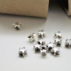 Perles étoiles en métal argenté 66 mm 20 Perles