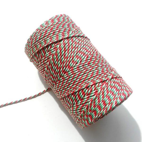 Baker's twine 10-meter rope, red, green and white, 2 mm thick 3 strands