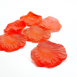 Lot de 500 pétales de roses en tissu, rouge, 5 x 4,5 cm, pour mariages, célébrations