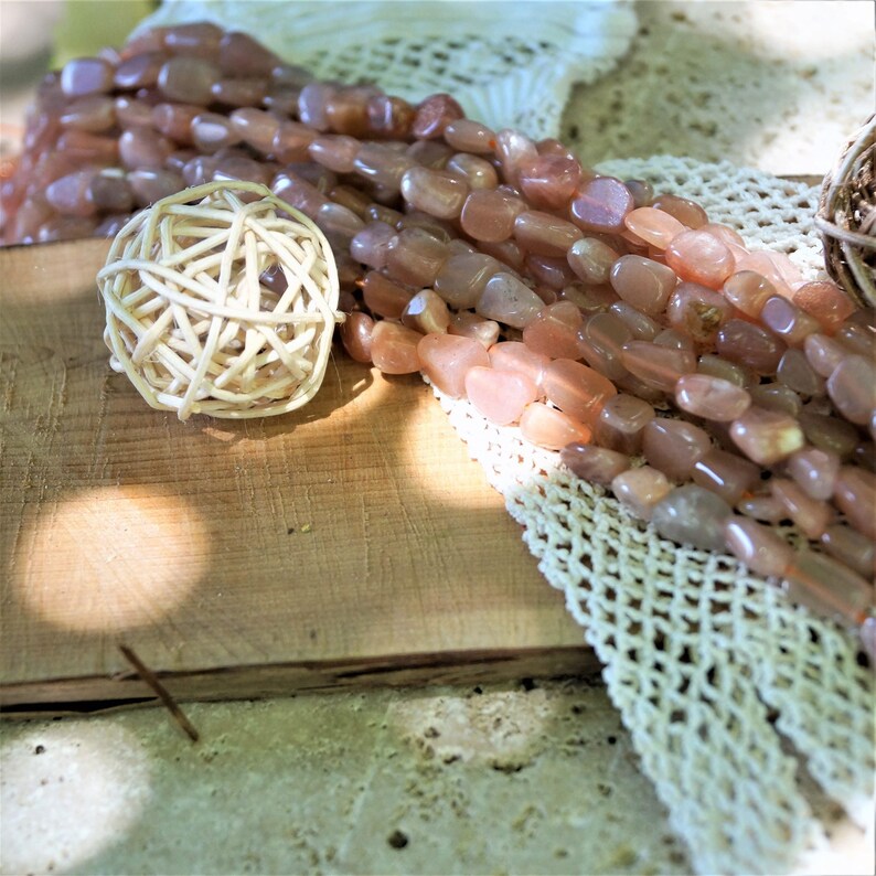 Perles pierre de soleil naturelle 68 mm image 8