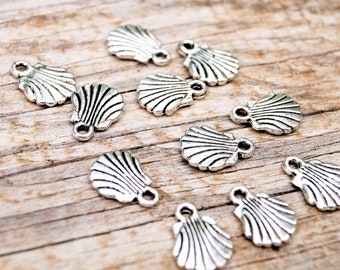 Silver shell charms 5/8 ''