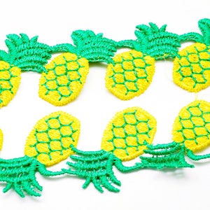 Coupon de Ruban dentelle de 10 ananas 27 x 32 mm image 1