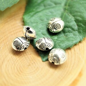 Lot De 10 Perles Coccinelle En Argent Tibétain 9 Mm - Argenté