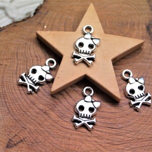 Skull charms metal 2011 mm image 4