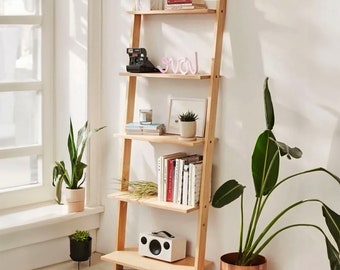 Leaning Ladder Shelf Bookcase: Farmhouse Tower Storage