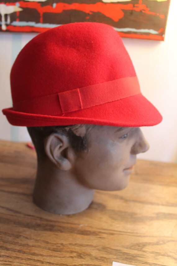 ladies red trilby hats