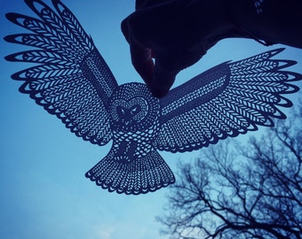 Papercut Owl - beautiful detailed OWL cut from pearl white paper