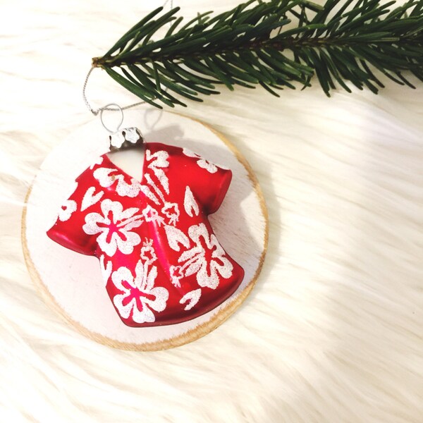 Vintage glass ornament hand painted Hawaiian themed boho home Jungalow Beachy home holiday Christmas ornament style decor Hawaii shirt