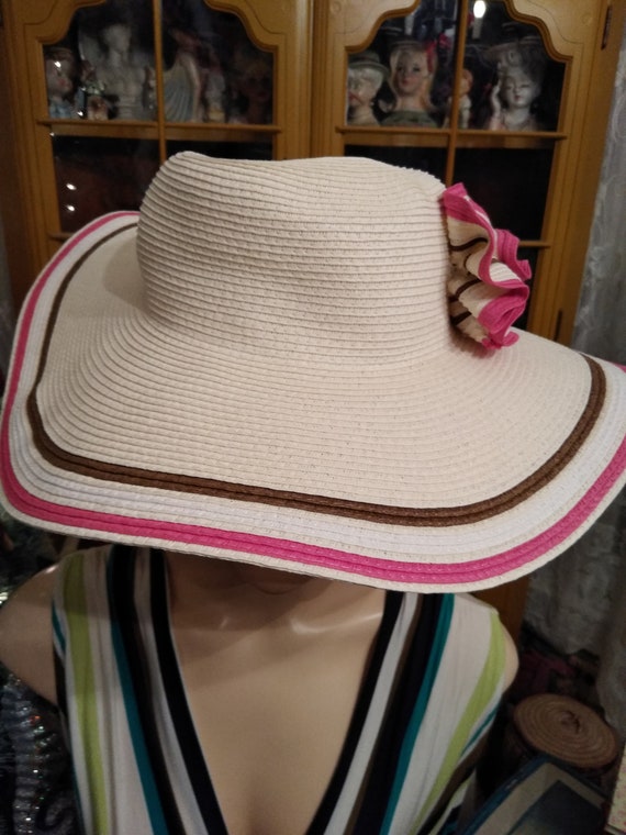 D&Y Wide Brim Summer Hat with Flower - image 4
