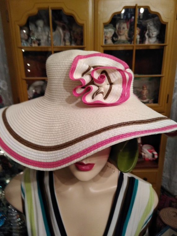 D&Y Wide Brim Summer Hat with Flower - image 2