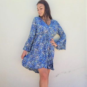 Short blue floral dress for woman | Long bell sleeves dress | Boho short dress | Casual summer dress | Dress for vacation | Bohemian dress