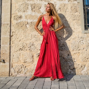 Red dress/boho open back maxi dress/backless dress/low back sexy dress/prom dress/braidsmaid dress/deep cleevage dress Red