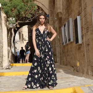 Floral boho evening dress/open back dress/prom dress/wedding dress/flower print maxi dress/backless dress/v dress/halter dress