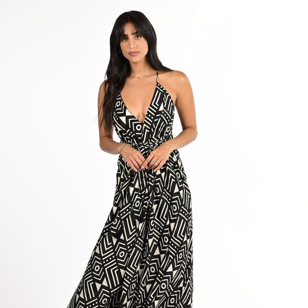 Black and white boho long dress in geometric print | Slip maxi open back dress | Sleeveless halter backless dress in deep v neck cut | Loose