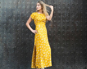 long yellow dress for woman with floral print/summer dress/dress with sleeves/slits dress/casual dress/bohemian dresses