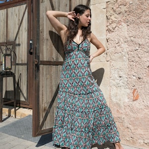 Blauwgroene Boho maxi-jurk met tribal print | Halterjurk | Lange jurk met open rug | Zomer damesjurken | Strand feestjurk | Zwierige jurk