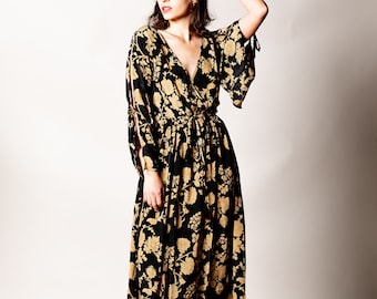 Black maxi dress for woman with long sleeves | Bohemian dresses | Floral long dress | Deep v neck | Wrap around neck | Evening dress kaftan