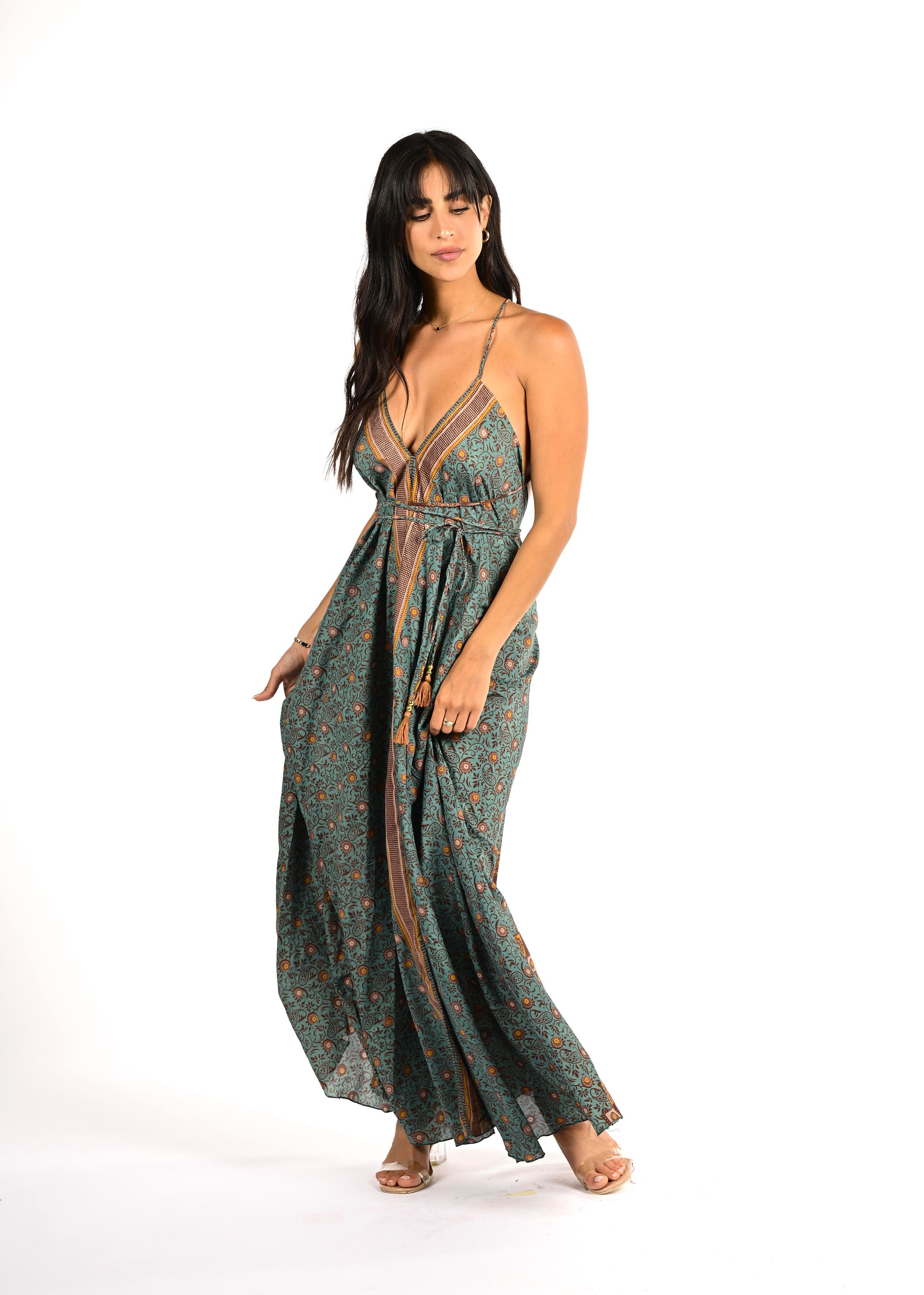 anabelle halter neck midi dress navy Petal and Pup Women's Anabelle Halter Neck Midi Dress main image 0