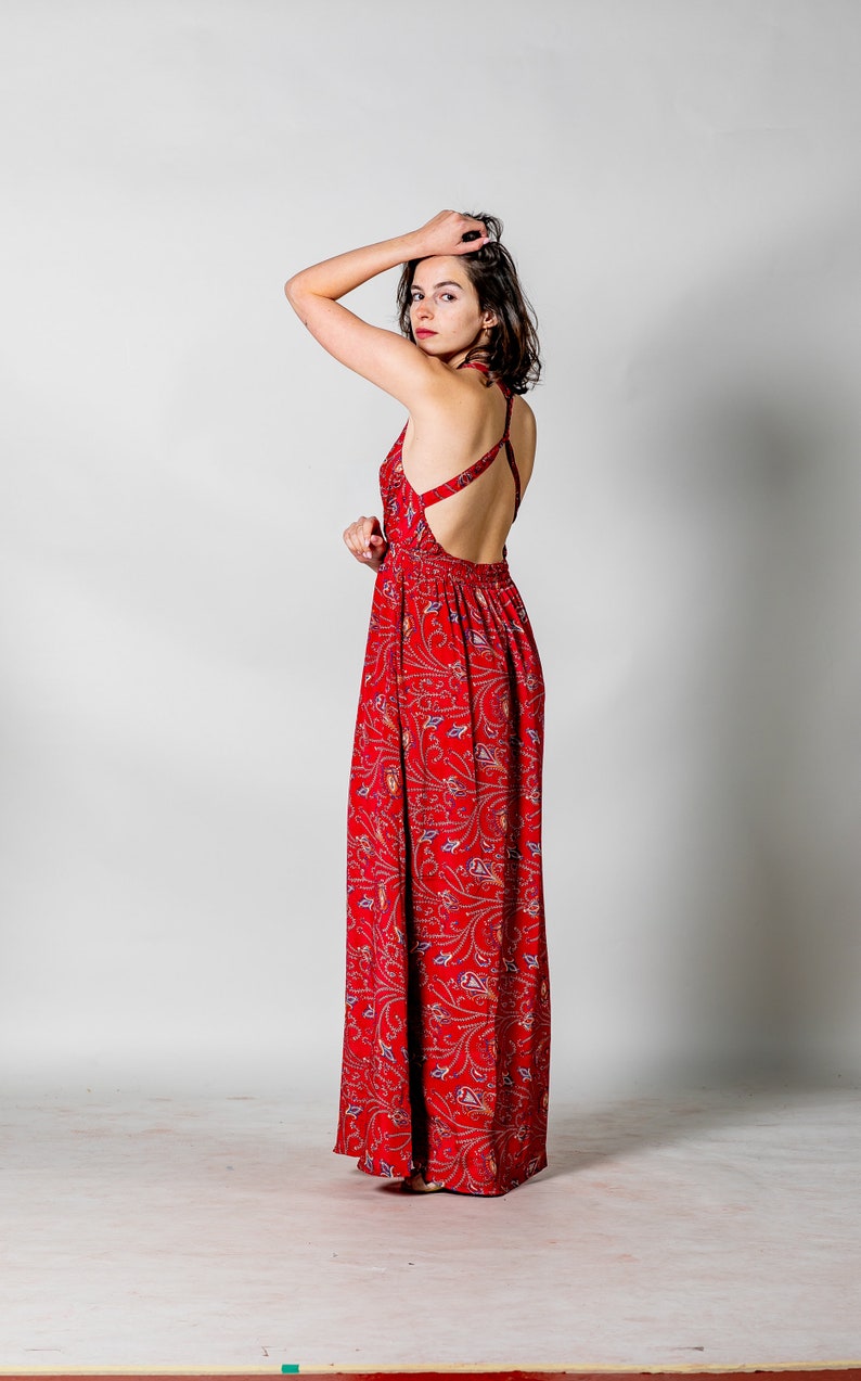 Long Boho maxi dress for woman Open back dress image 10