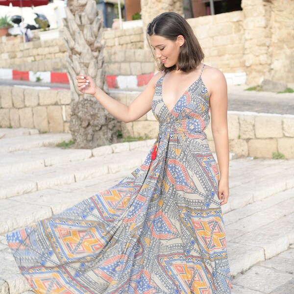 Boho Maxi Dress with Open Back - Effortless Escape Mood