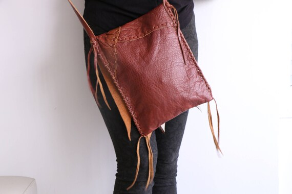 Bolso de cuero y piel marrón boho Bolso de cuerpo vintage viejo