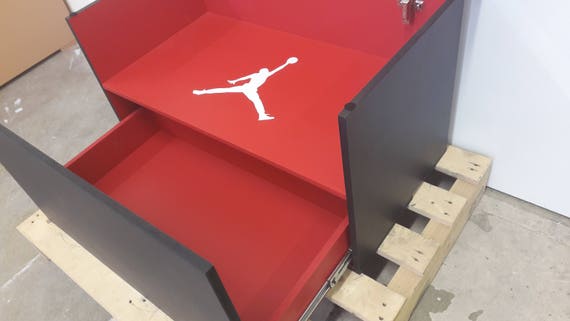 Boîte de rangement XL Trainer, boîte à chaussures géant Sneaker Nike (convient à 6 8no paires de formateurs), cadeau pour lui, cadeau d’anniversaire, Boîte de rangement XL Trainer, boîte à chaussures géant Sneaker Nike (convient à 6 8no paires de formateurs), cadeau pour lui, cadeau d’anniversaire,