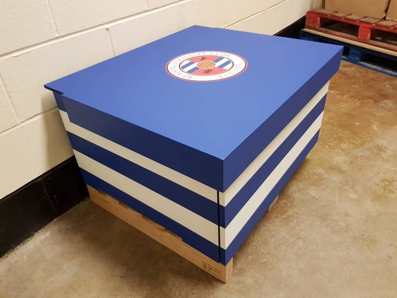 Boîte XL Football sur le thème géant Trainer chaussure détient 12no paires de formateurs, cadeau pour lui, cadeau d’anniversaire, cadeau, cadeau, Boîte XL Football sur le thème géant Trainer chaussure détient 12no paires de formateurs, cadeau pour lui, cadeau d’anniversaire, cadeau, cadeau,