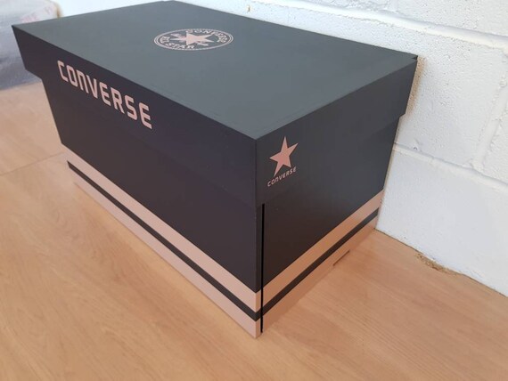 converse shoe box