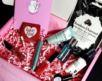 Luxury Beauty Gift Box, Surprise Skincare & Makeup Set