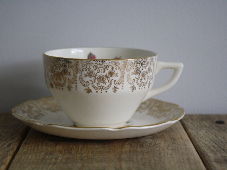 Dominion China 22K Gold Flat Cup /& Saucer Set Briar Rose