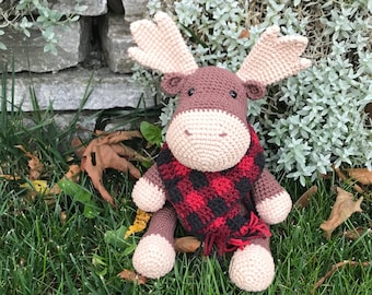 Crochet Moose Pattern, Buffalo Plaid Amigurumi (PDF Pattern)