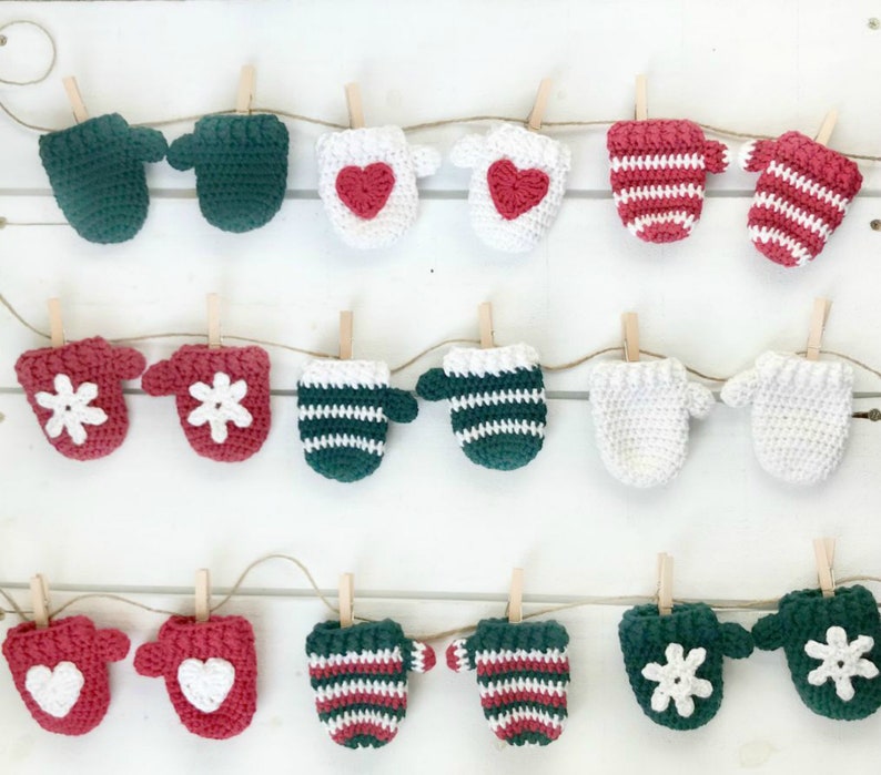 Crochet Mitten Garland Pattern, Crochet Christmas Garland Pattern, Crochet Christmas Pattern, Crochet Christmas Mini Mittens, Amigurumi image 7