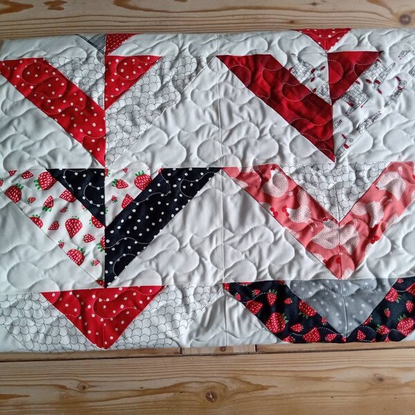 Quilt | Small Throw | Handmade | Blanket | Picnic | Modern | Home Decor | Contemporary | Complete | Ready to ship