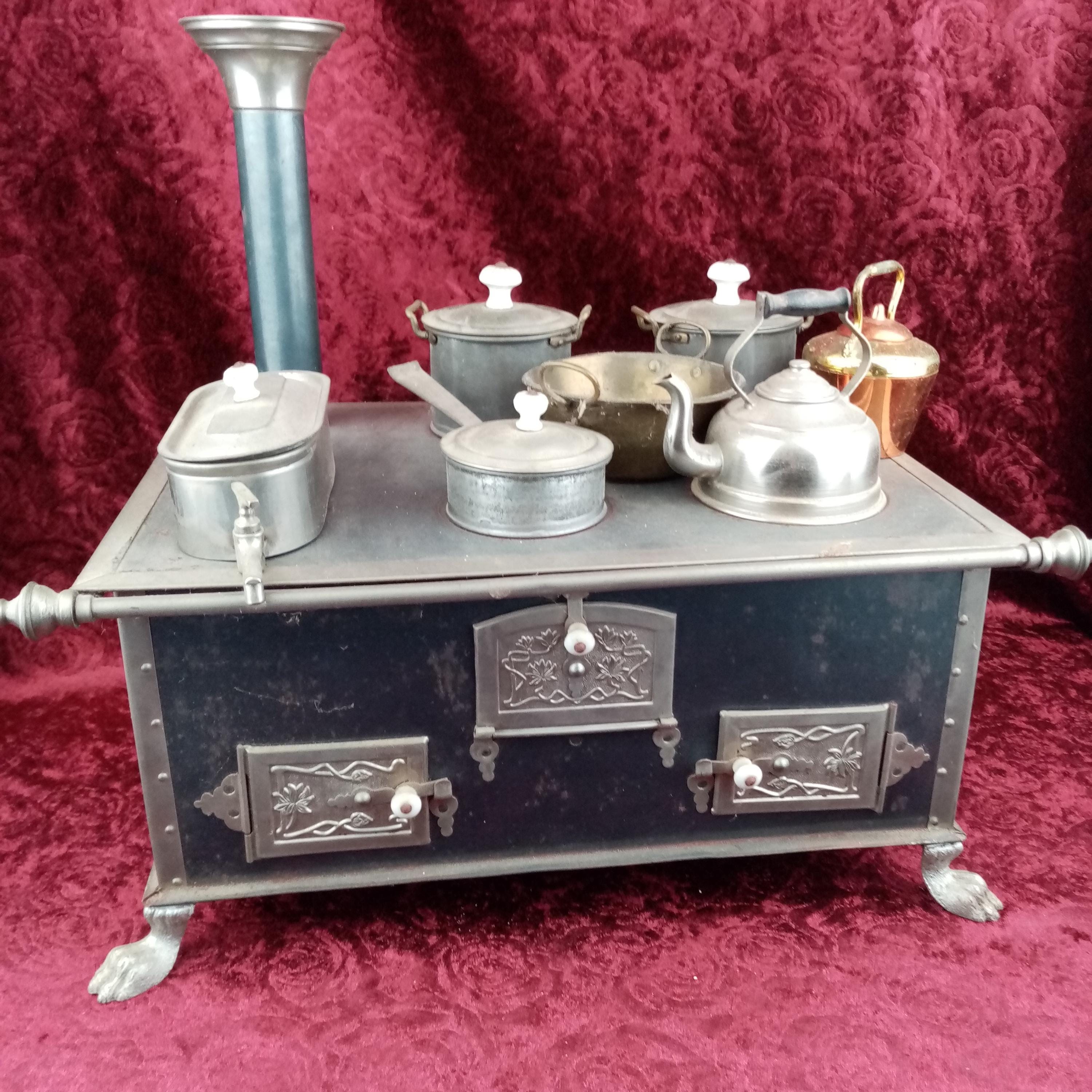 Antique Dollhouse Tin Cooker, German Children Toy Stove, tin dollhouse Kitchen Stove Cooker, 1900 Dollhouse accessories , 14.5" x 9.8"