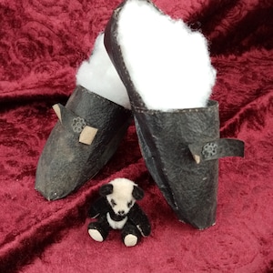 Antique Paper Doll shoes, 1840s German shoes, doll decoration, antique collectors,  handmade shoes, 6.1&quot; / 15.5 cm long