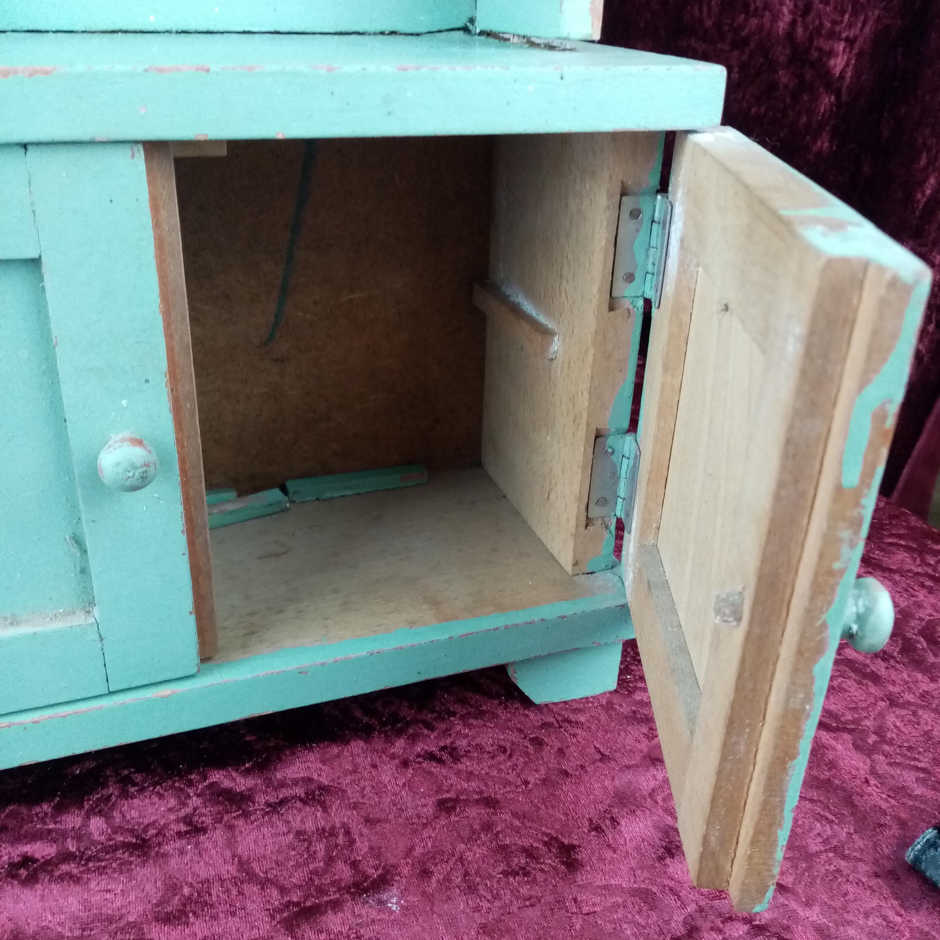 ヴィンテージドイツドールハウスキッチンキャビネット、子供用おもちゃ