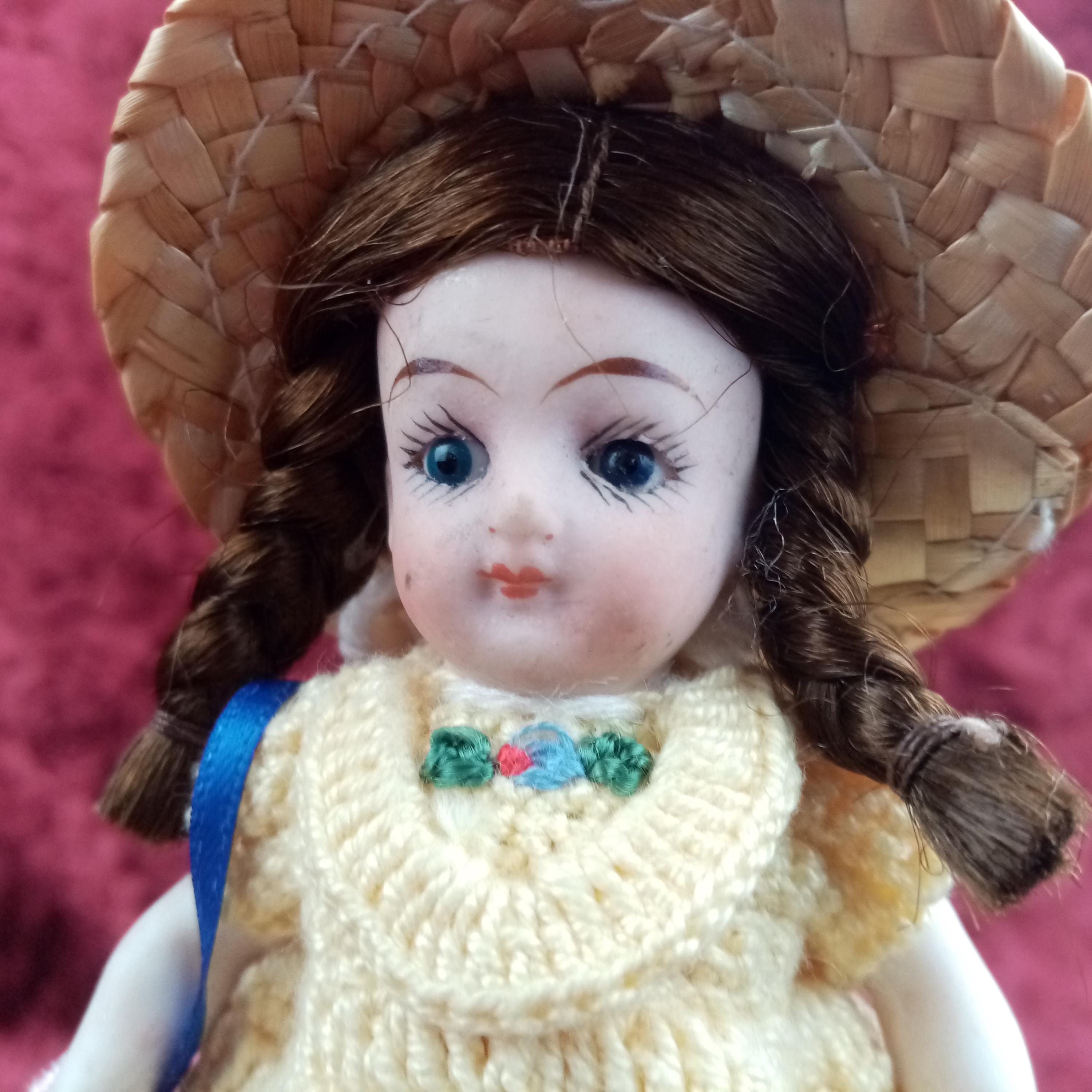 アンティークミニョネット♡バッグ＆帽子を持つ女の子♡ Mignonette doll - Etsy 日本