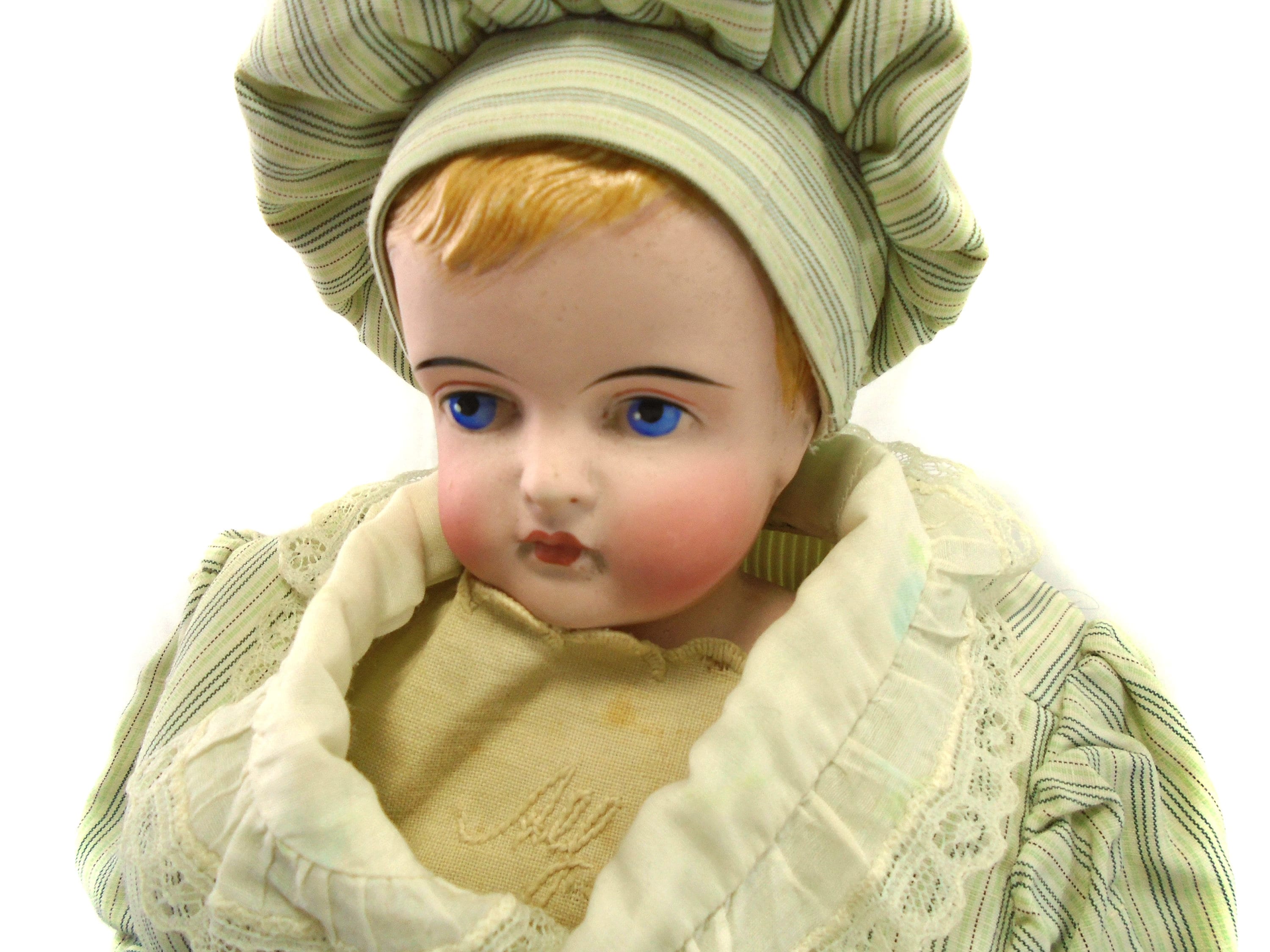 TRES JOLIE ET ANCIENNE POUPÉE 1894 AM DEP MADE IN GERMANY TAILLE 2