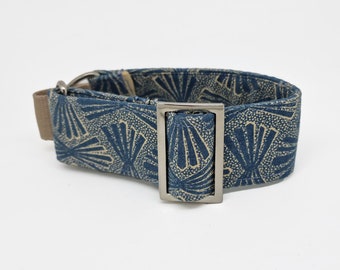 Blått halsband med Martingale-motiv för hund, elegant halsband med Whippet-motiv och greyhound-motiv