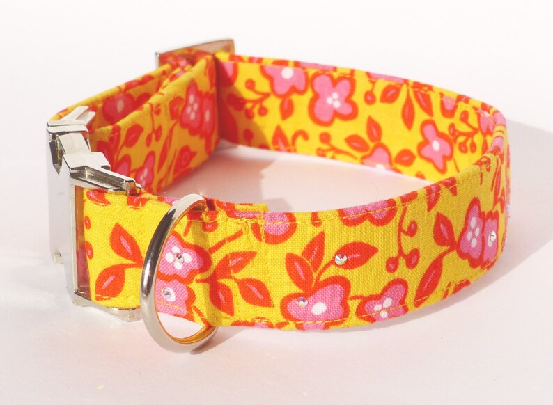 Girls Dog Collardog Collar With Flowers Dog Collar Etsy
