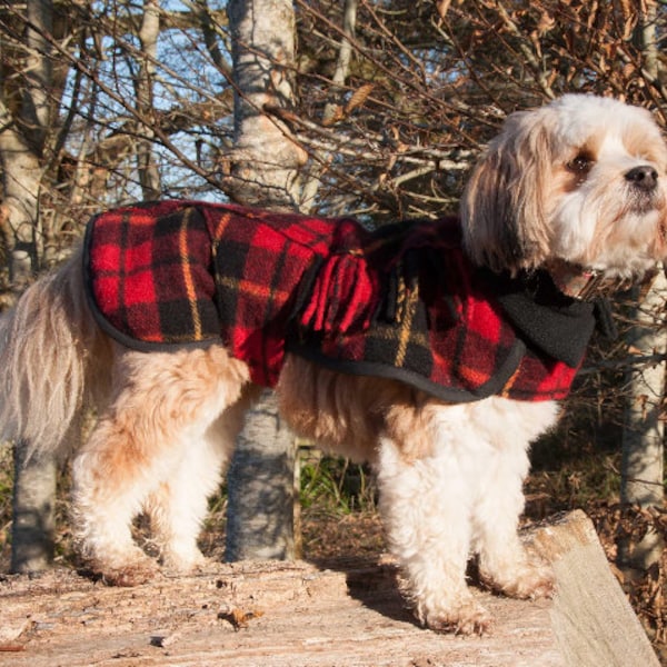 Manteau de petit chien, manteau de chien, manteau de chien d’hiver, doublé de polaire polaire, manteau de chien en laine de tartan, sur mesure, laine de tartan, couverture en laine écossaise