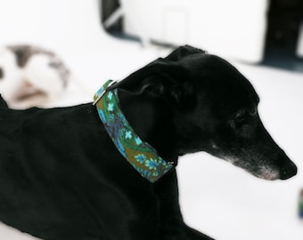 Grün Floral Hundehalsband Martingale, Optional Crystal, Whippet Windhund Halsband